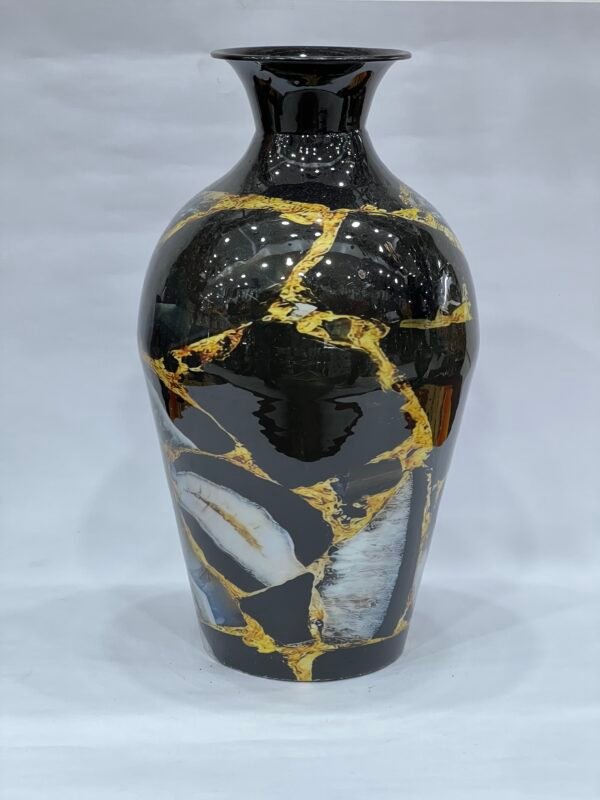 Metal Vase - Durable and Stylish