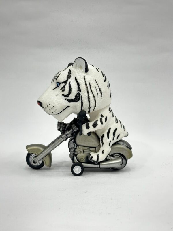 White Tiger - Animal miniature - Image 3