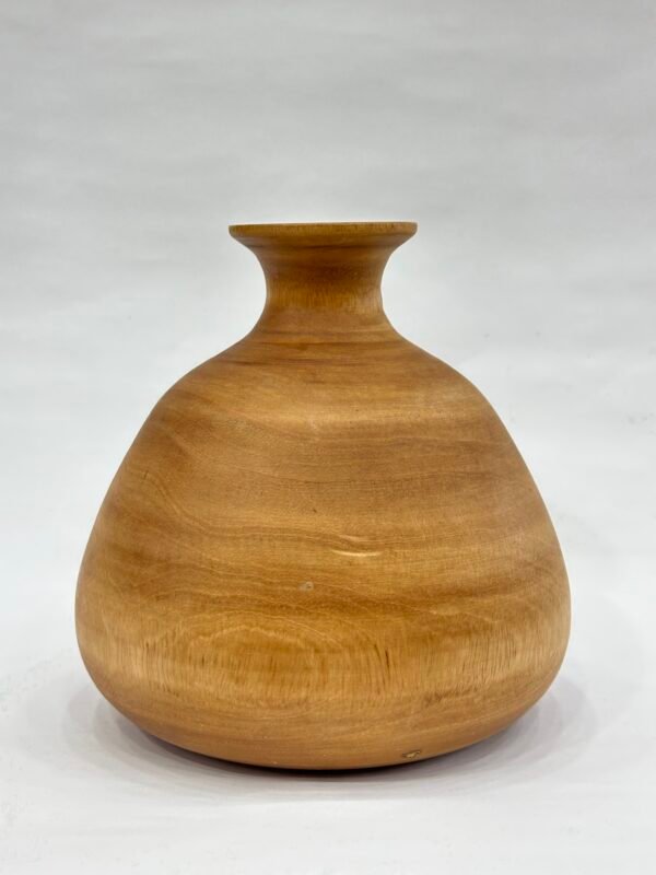 Premium Vase - Wooden